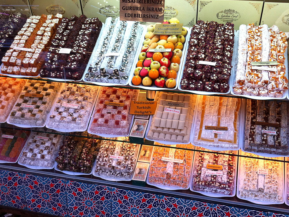 Lokkum: Turkish Delight for the curious traveller to the Orient